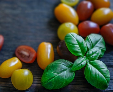 Göy qurşağı salatı resepti